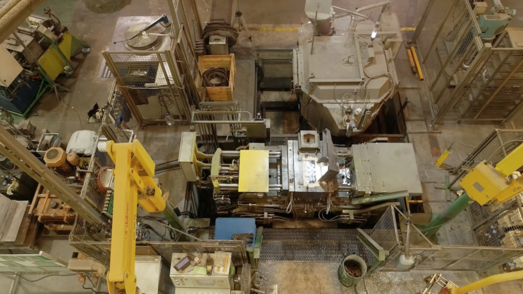 FUNDICIÓN POR GRAVEDAD EN COQUILLA